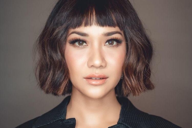 12 Model Potongan Rambut untuk Wajah Oval Terbaru