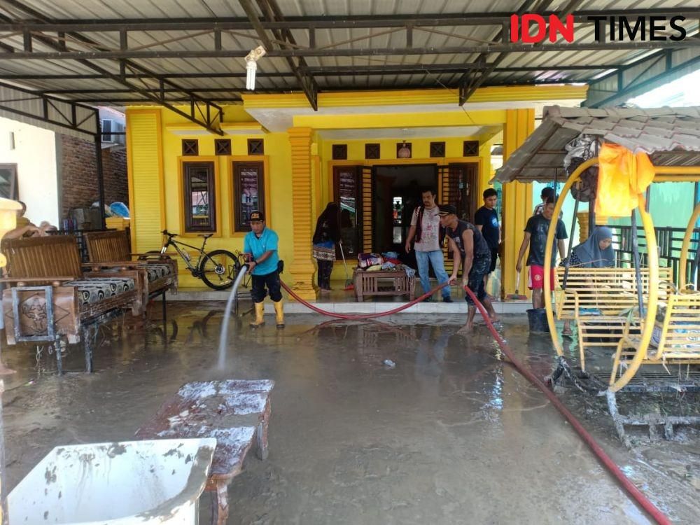 7 Urutan Cara Membersihkan Rumah Setelah Banjir Menurut Studi Ilmiah