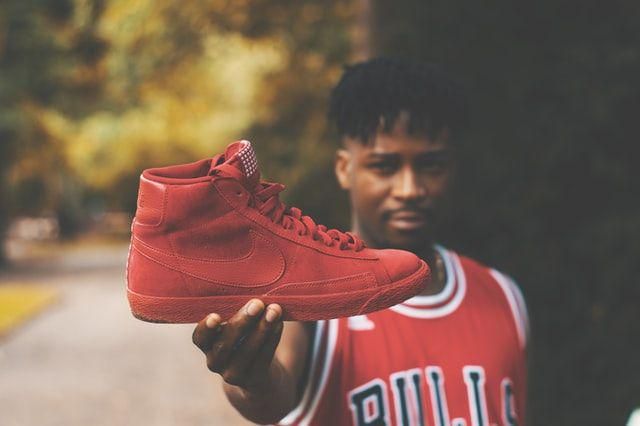 5 Cara Merawat Sepatu Basket dengan Tepat agar Awet