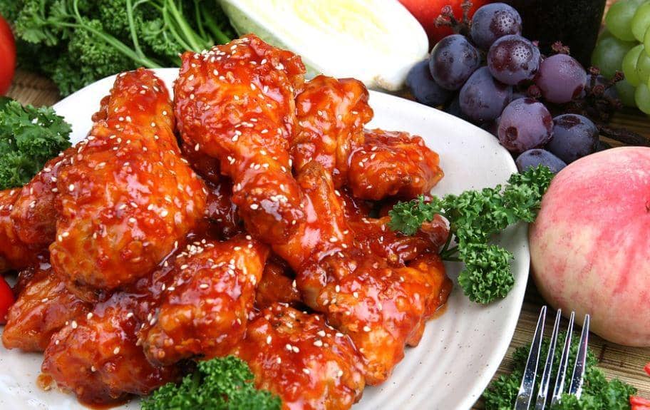 Yangnyeom-chikin (pixabay.com/markroad1230)