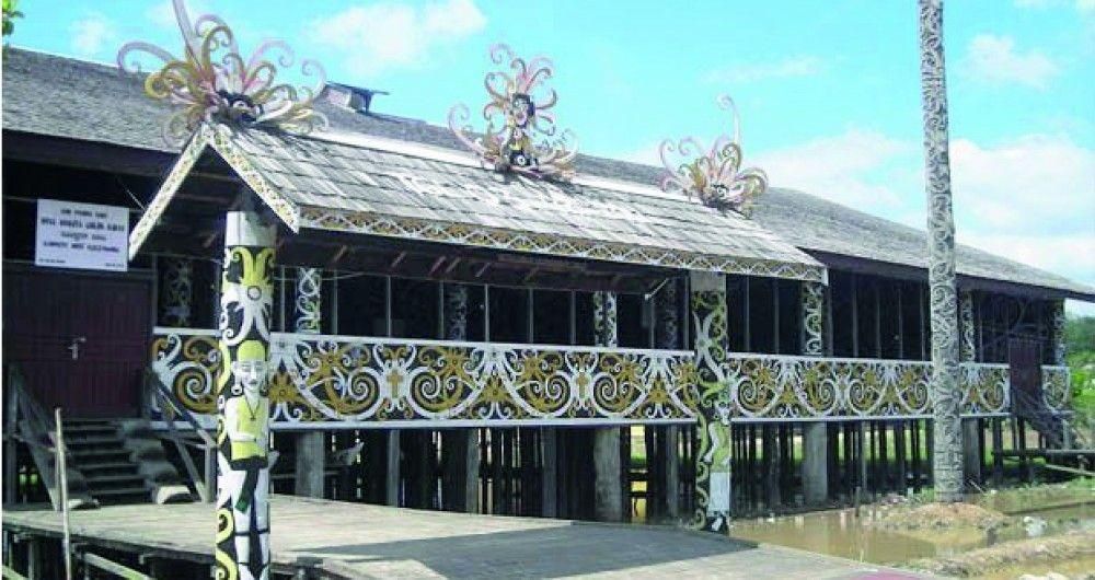 Rumah Adat Lamin, Warisan Budaya Dayak di Kaltim yang Keren | IDN Times Kaltim