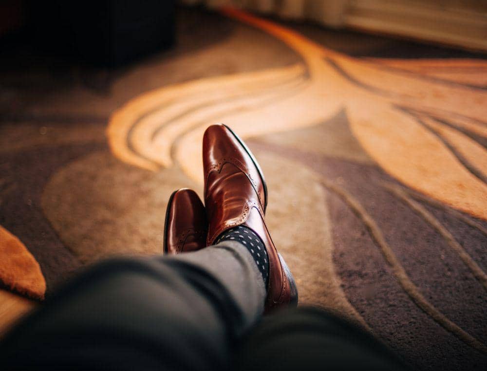 5 Jenis Sepatu Pria untuk Acara Formal Selain Pantofel | IDN Tim…