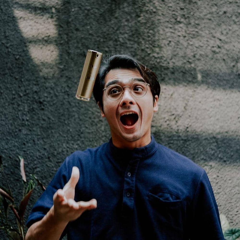 10 Potret Anyar Ricky Harun, Resmi Jadi Komisaris Perusahaan | IDN Times