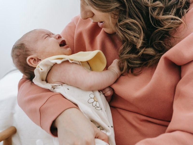 Asi Deras tapi Bayi Rewel, Apa penyebabnya?