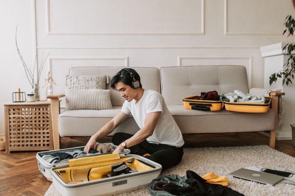 4 Tips Packing Ringan untuk Traveling 