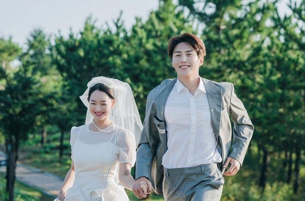 cuplikan adegan drama Hometown Chachacha (dok. tvN/Hometown Chachacha)