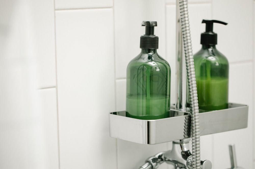 7 Rekomendasi Shampoo untuk Kulit Kepala Sensitif yang Bagus