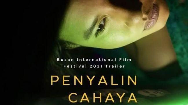 Jinsiy aloqa va shahar radio korsatuvi Sabrina boing porno