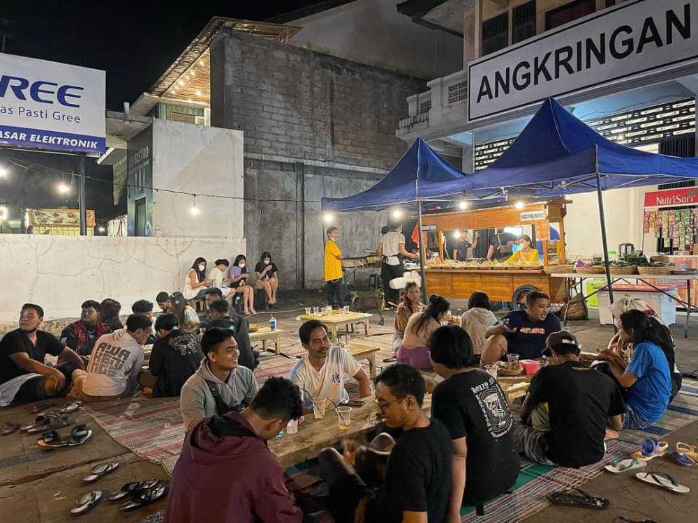 5 Cara Memulai Usaha Angkringan, Dijamin Laris Manis! | IDN Times