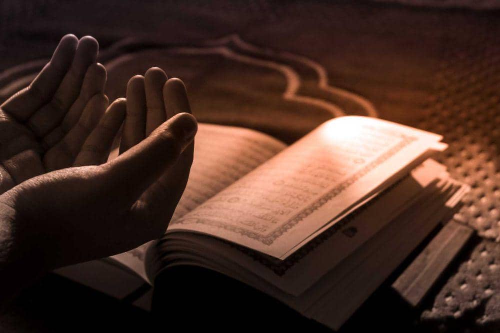 5 Adab Berdoa Menurut Islam Agar Dikabulkan Allah SWT | IDN Times Jateng