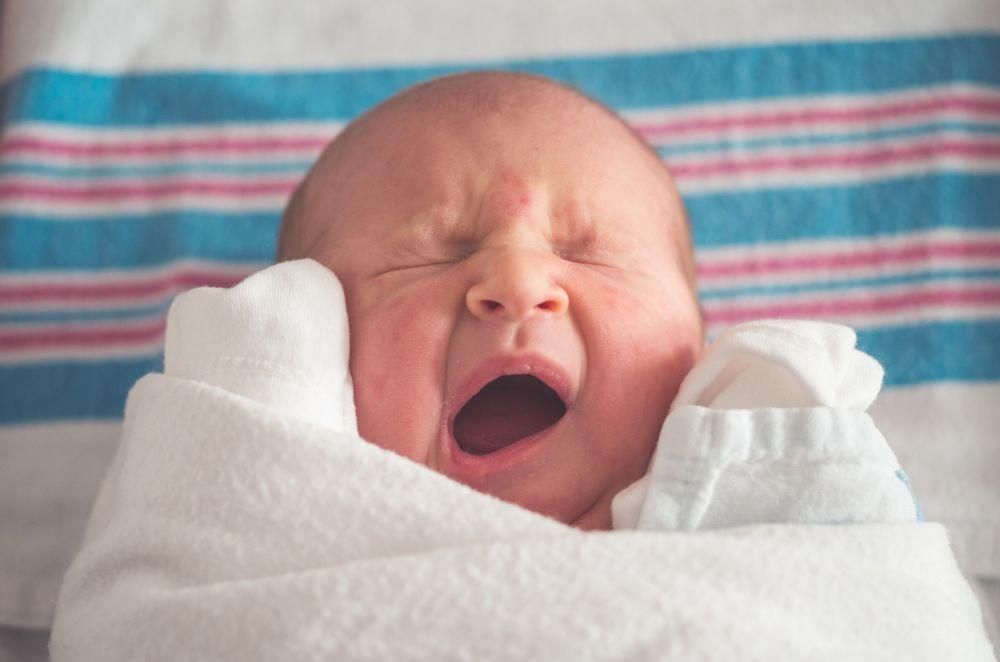 Bayi di dalam pesawat
