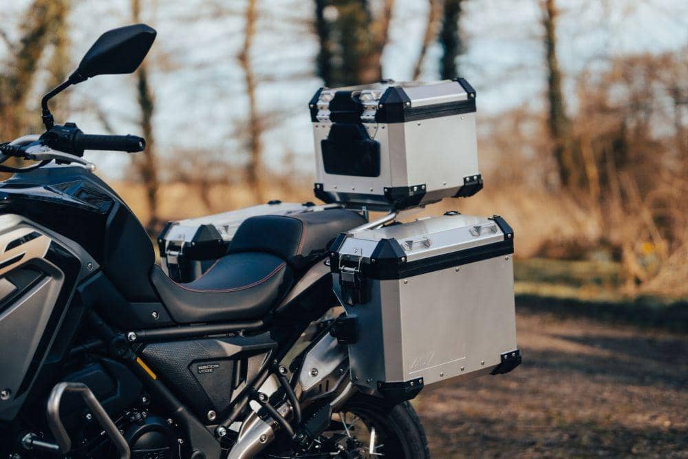 Ini Cara Pasang Box Motor yang Benar | IDN Times