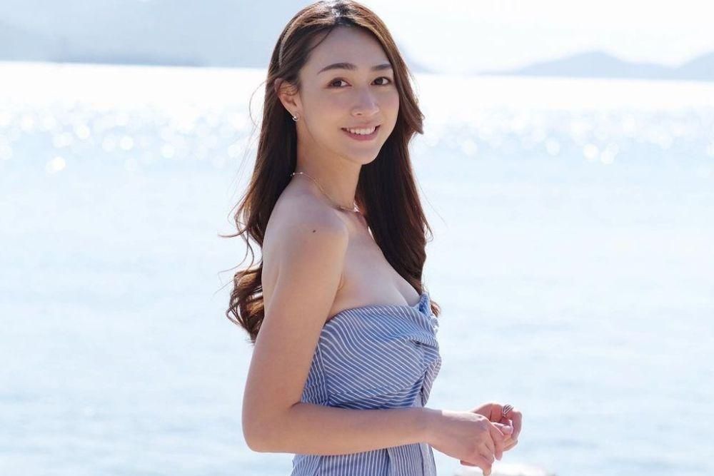 Mini libosli qizlarning porno videolari