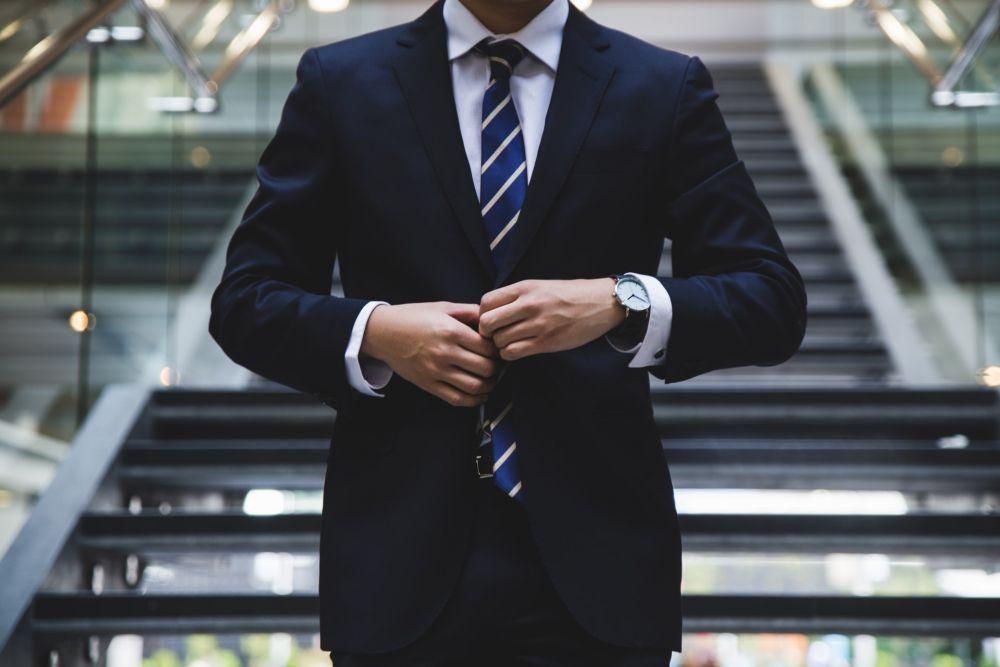5 Tips Memilih Jas Pria supaya Gak Salah Beli, Jangan Asal!