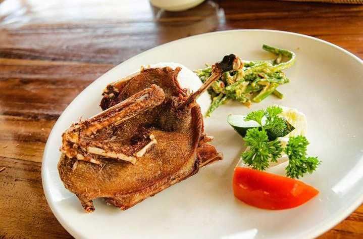 Bebek Bengil (instagram.com/happygohop)