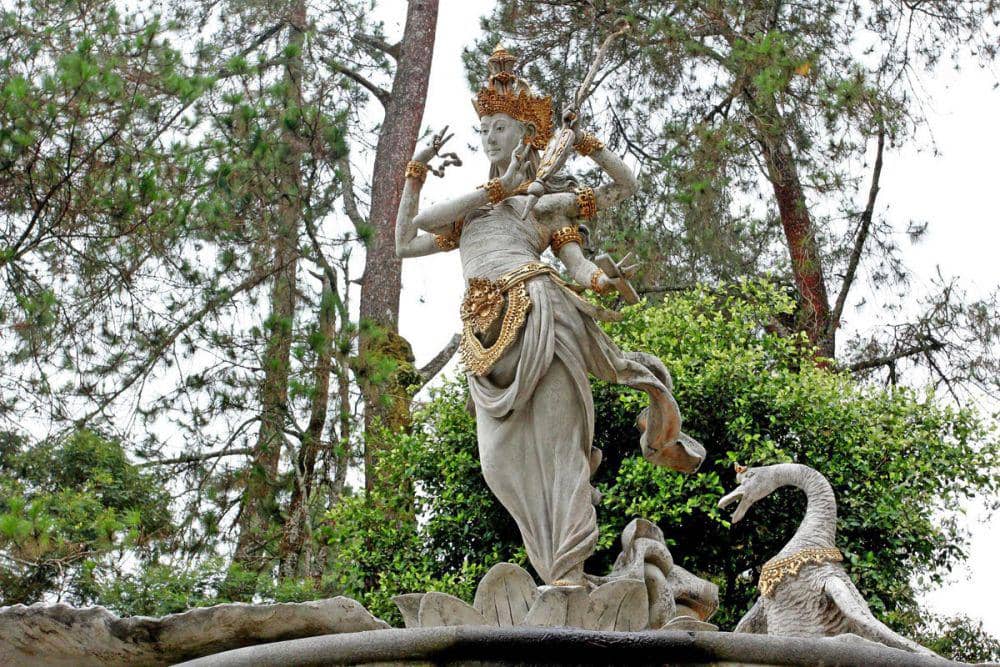 Ilustrasi Dewi Saraswati. (pixabay.com/Zain_Mustaghfir)