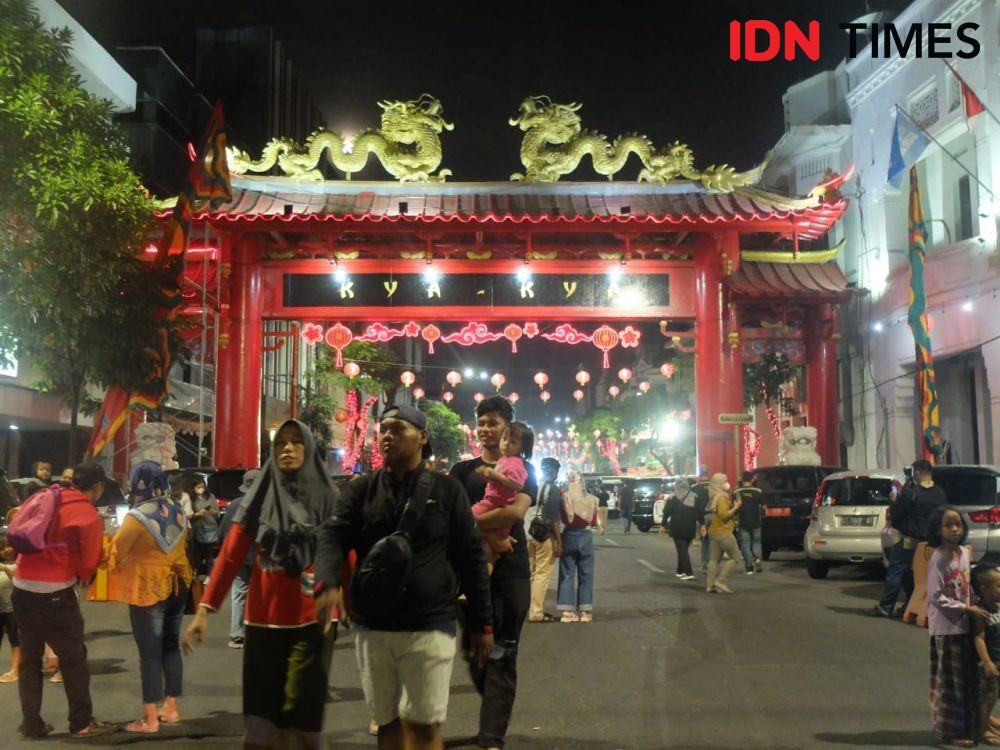Kya-Kya Kembang Jepun, Surabaya dibuka kembali, Sabtu (10/9/2022). (IDN Times/Khusnul Hasana).