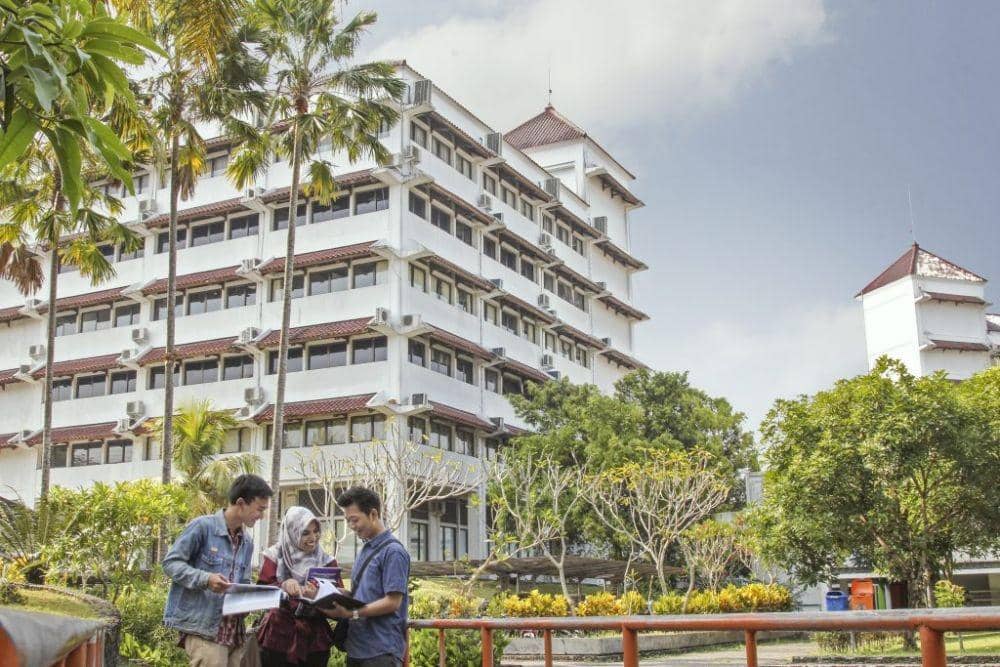 Tentang LBH STIH Huraba
