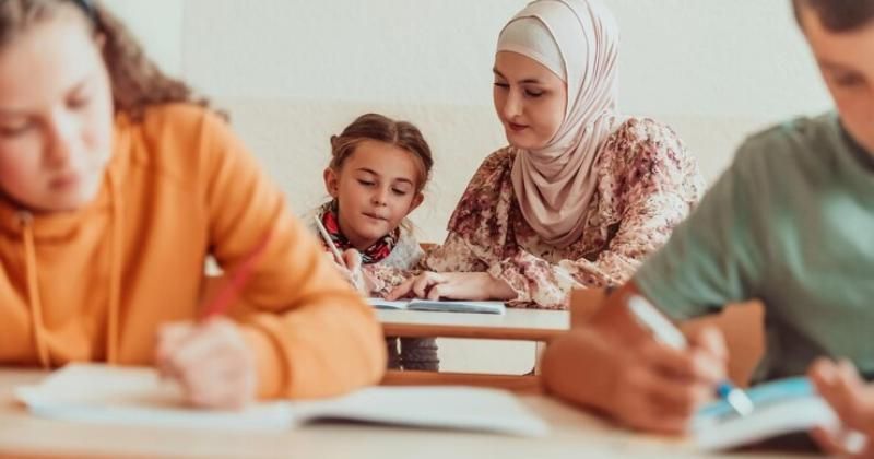 10 Nama-nama Malaikat dan Tugasnya dalam Agama Islam