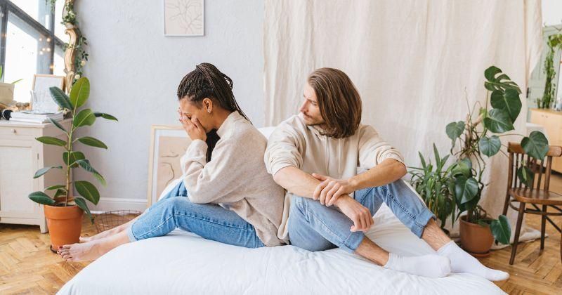 Jangan Diam Saja, Ini 6 Sikap Suami ketika Istri Kena Bully