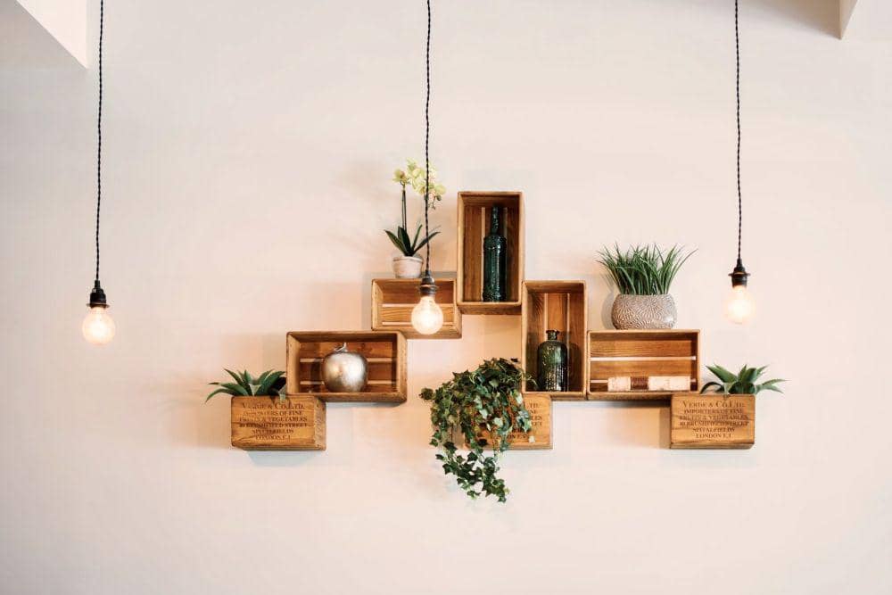 9 Ide DIY Dekorasi Rumah dari Barang Bekas Ramah Lingkungan | IDN Times  Jateng