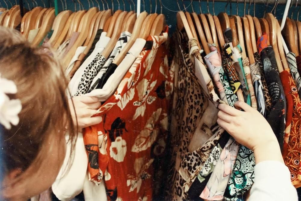 Thrift Adalah Jual Beli Barang Bekas, Ini Bedanya dengan Preloved