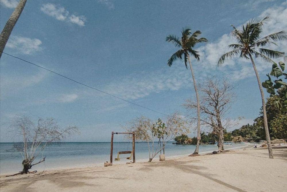 Pesona Pantai Bonebula di Donggala, Wajib Masuk Bucket List | IDN Times