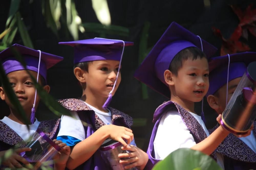 15 Pidato Perpisahan Kelas 6 Pendek yang Berkesan