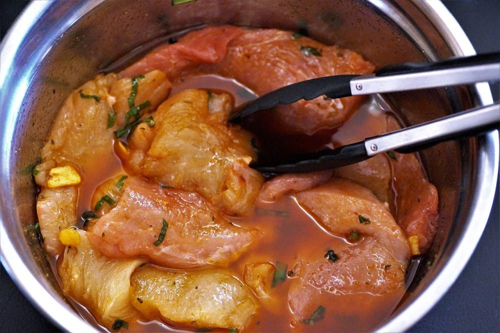 6 Kesalahan Mengungkep Ayam, Jadi Hambar dan Gampang Basi