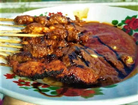 Tebak Makanan Khas NTB Lewat Teka Teki Silang Seru ini, Yuk!