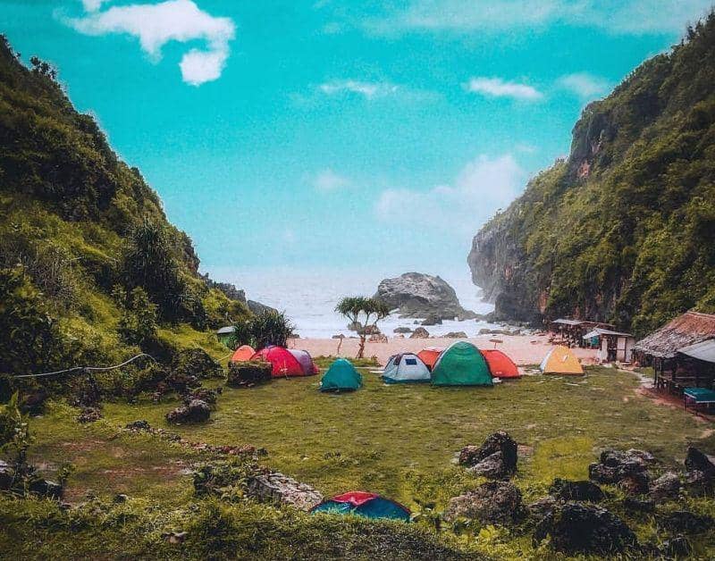 Potrobayan 5 Spot Camping di Yogyakarta dengan Pemandangan Keren | IDN Times