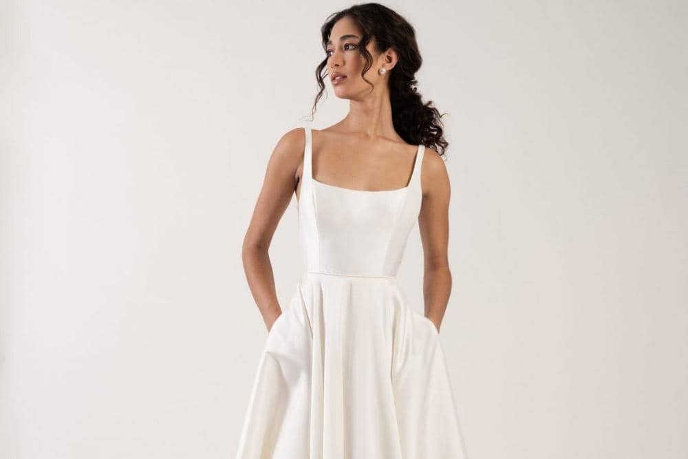 10 Model A-Line Dress Terbaru 2025, Anggun dan Elegan! | Popbela.com