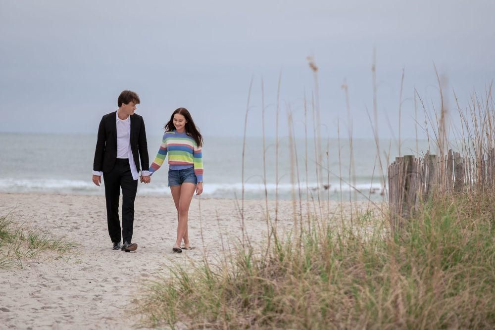 cuplikan series The Summer I Turned Pretty (twitter.com/thesummeritp)