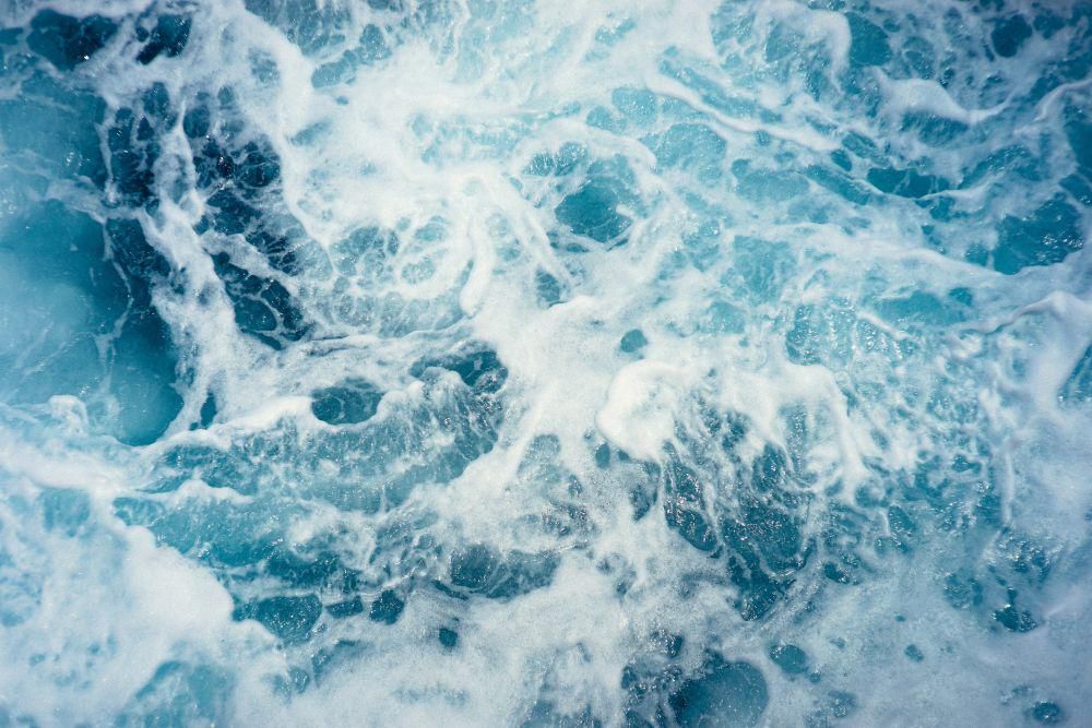 ilustrasi samudra (unsplash.com/@christoffere)