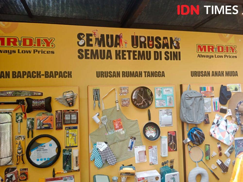 Media Briefing & Interactive Session MR.DIY “Semua Urusan, Semua Ketemu Disini” di Jakarta pada Selasa (5/9/2023). (IDN Times/Adyaning Raras)
