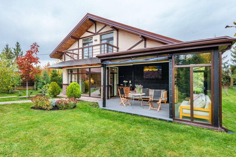 7 Rekomendasi Villa di Lembang buat Staycation Keluarga | IDN Times
