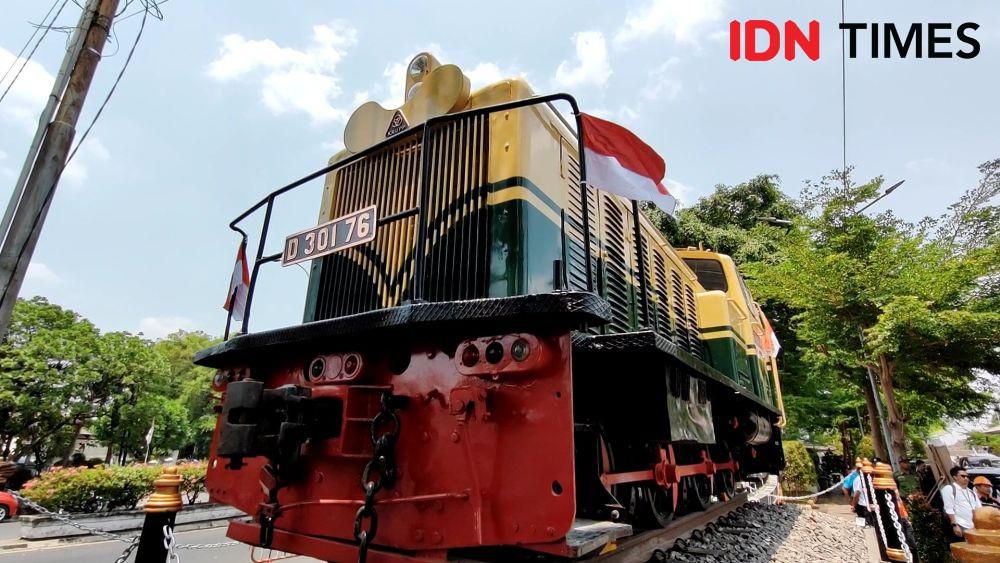 Monumen Lokomotif di Stasiun SoloBalapan. (IDN Times/Larasati Rey)