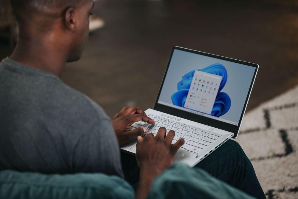 ilustrasi Windows (unsplash.com/windows)