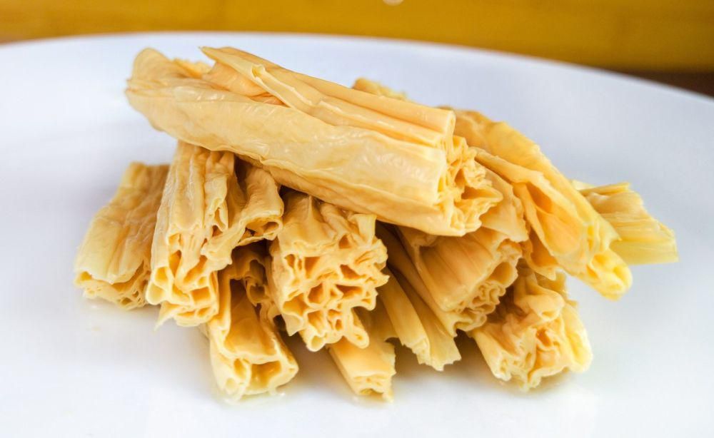 Resep Kulit Tahu Chili Oil untuk Camilan atau Lauk Makan Nasi