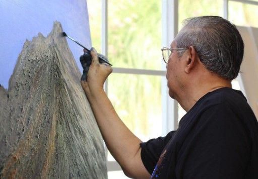Kala SBY Melukis di Tengah Perawatan di RSPAD