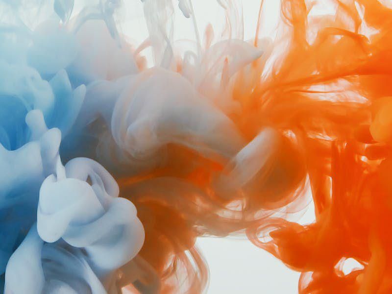 ilustrasi reaksi kimia pada ikan (pexels.com/MART PRODUCTION)