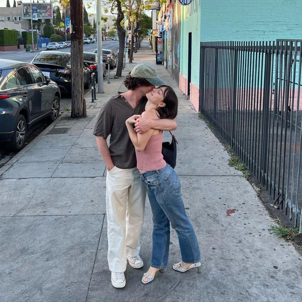 instagram.com/analuisacorrigan