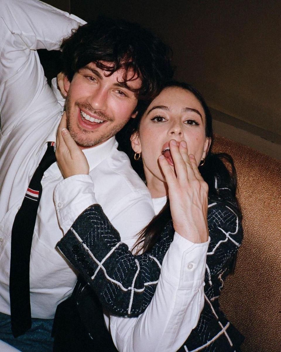 instagram.com/analuisacorrigan