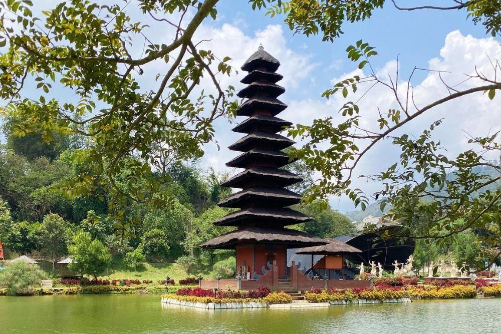 Taman Lembah Dewata Lembang: Lokasi, Wahana, dan Daya Tarik