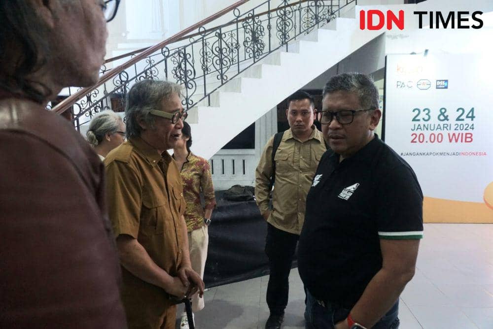 2 Jari di Mobil Kepresidenan, PDIP Singgung Fasilitas Negara | IDN ...