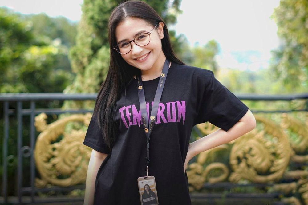 Yalangoch ozarbayjon ayollari jinsiy aloqada Butun oila porno