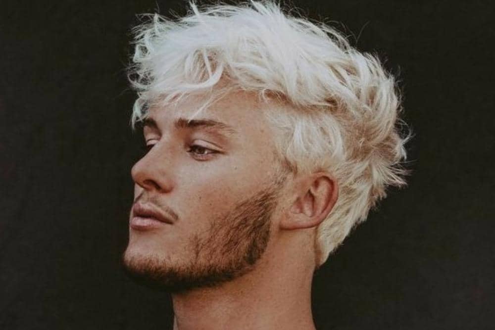 10 Warna Rambut yang Cocok untuk Pria Indonesia, Maskulin! | Popbela.com