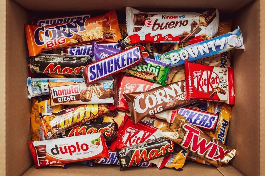 Ilustrasi snacks (unsplash.com/@redaquamedia)
