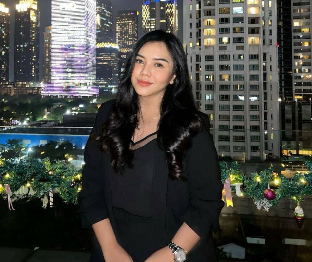 Siapa Bthari Ayeisha yang Diduga Pacar Mayor Teddy? | IDN Times