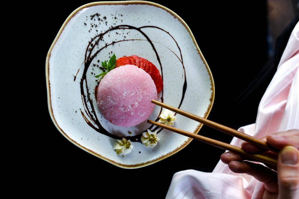 ilustrasi mochi ube halaya (pexels.com/elif tekkaya)